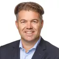 Portretfoto van Frank Buiks