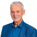 Portretfoto van Jan van Bussel