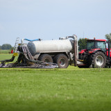 Trekker met mestinjectie 