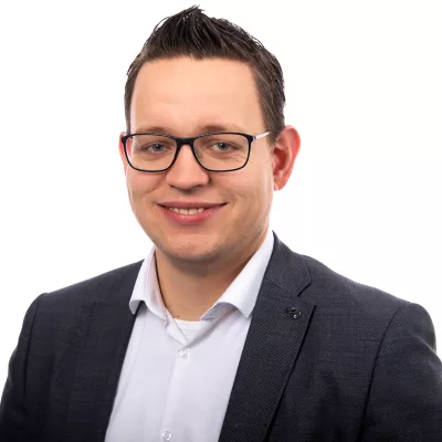Portretfoto van Jeroen Jansen