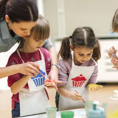 Kinderen aan het spelen in de kinderopvang