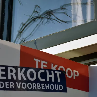 Bord verkocht onder voorbehoud van woning