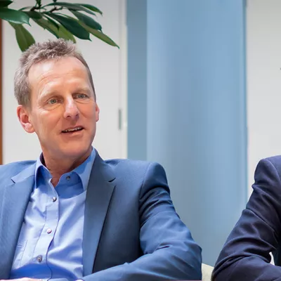 Paul Peters en Mark Udink, Spring Kinderopvang