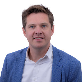 Portretfoto van Frank Hogerwerf