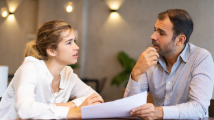 Gesprek tussen collega's