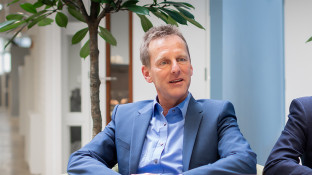 Paul Peters en Mark Udink, Spring Kinderopvang